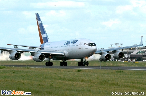 Iliouchine Il-96-300 (Cubana de Aviación)