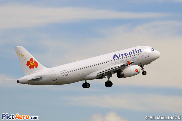 Airbus A320-232 (Air Calédonie)