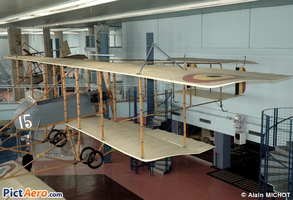 Farman MF-7 (Musée de l'Air et de l'Espace du Bourget)