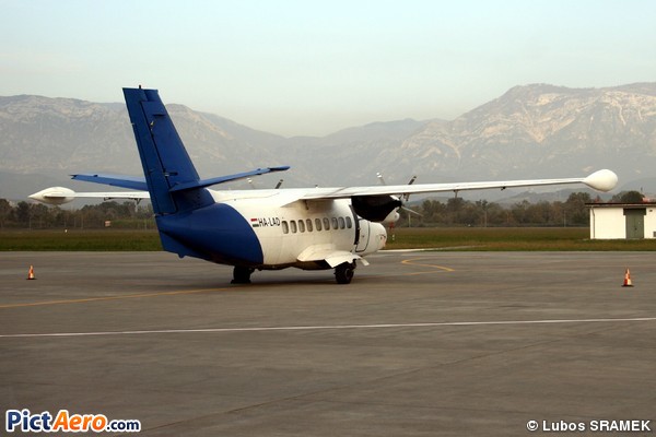 Let L-410UVP-E8 Turbolet (ABC Air Hungary)