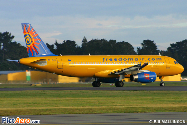 Airbus A320-232 (Freedom Air International)