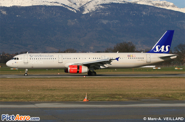 Airbus A321-232 (Scandinavian Airlines (SAS))