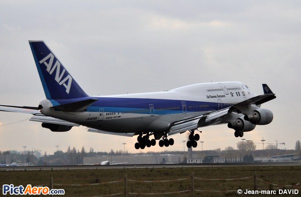 Boeing 747-481 (All Nippon Airways)