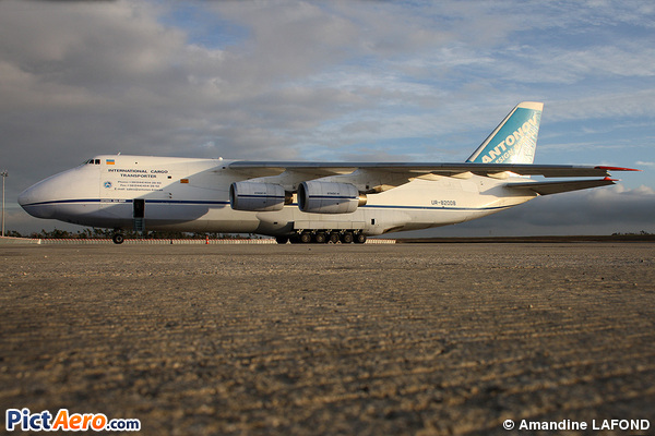 Antonov An-124-100 (Antonov Design Bureau)
