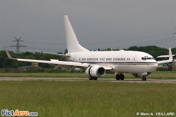 Boeing 737-72U/BBJ (Royal Jet)