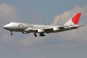 Boeing 747-246B/SF (JA8180)