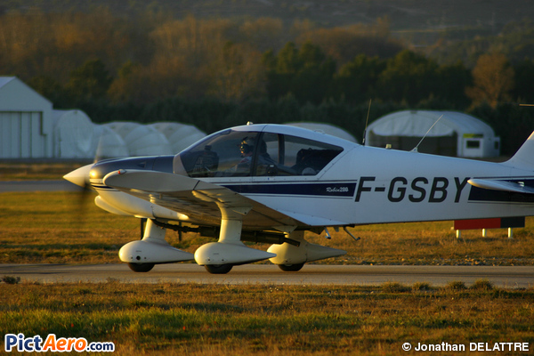 Robin HR 200-120 B (Aéroclub du Soleil XIII)