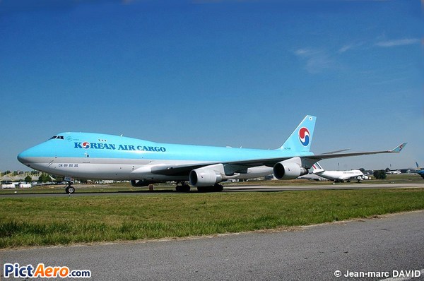 Boeing 747-4B5/ERF (Korean Air Cargo)