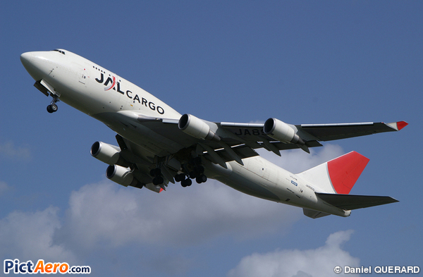 Boeing 747-446/BCF (JAL Cargo)