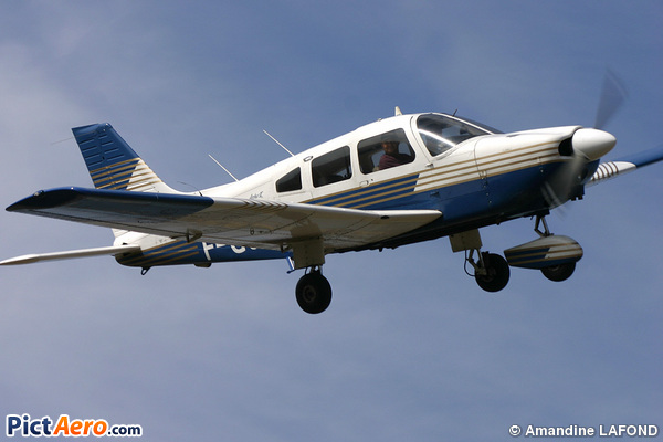 Piper PA-28-181 Archer II (Aéroclub de Libourne)