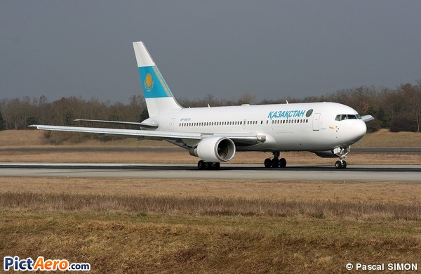 Boeing 767-2DX/ER (Kazakhstan - Government)