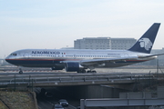 Boeing 767-2B1/ER (XA-OAM)