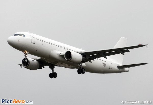 Airbus A320-214 (Comoro Islands Airlines)