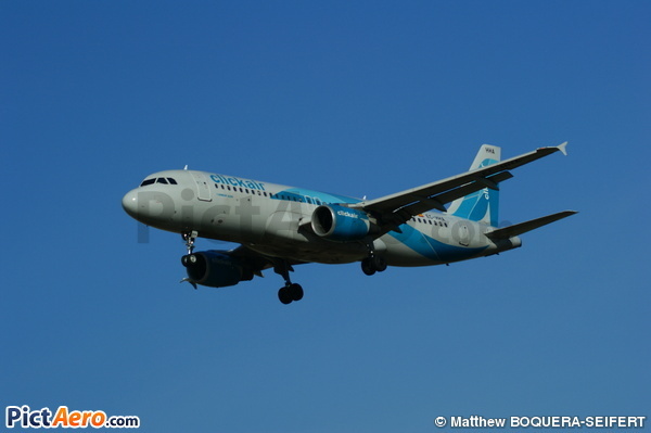 Airbus A320-214 (Clickair)