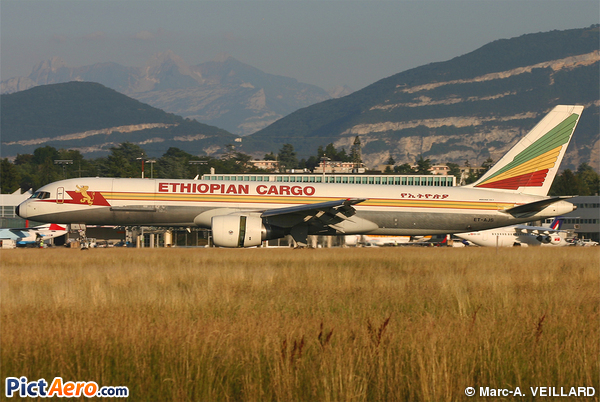Boeing 757-260/PF (Ethiopian Airlines)