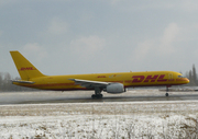 Boeing 757-236/SF (G-BIKN)