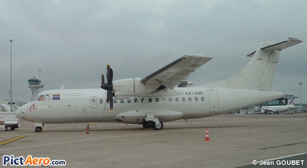 ATR 42-300 (Danu Oro Transportas (DOT))