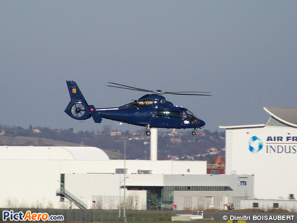 Eurocopter AS-365N-3 Dauphin 2 (Swift Copters)