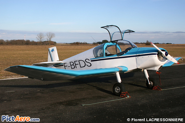Jodel D-112 Club (Aeroclub du Sarladais)