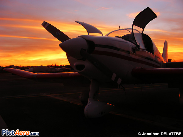 Robin DR-360 (Aéroclub Provence Aviation)
