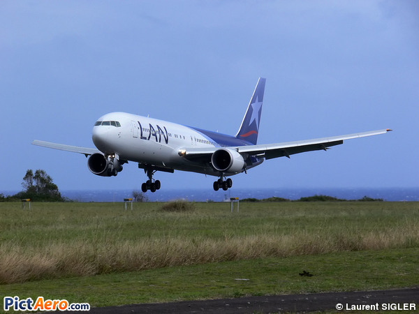 Boeing 767-316/ER (LAN Airlines)