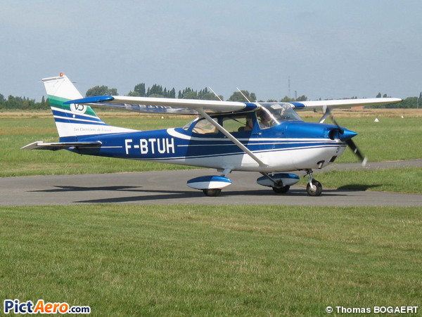 Cessna 172SP Skyhawk (Emeraude Aviation)