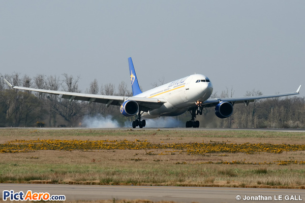 Airbus A330-322 (Iberworld Airlines)