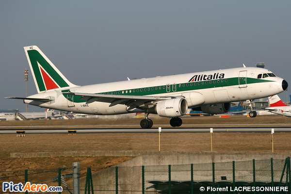 Airbus A320-214 (Alitalia)