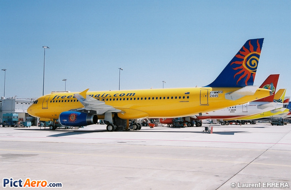 Airbus A320-232 (Freedom Airlines)