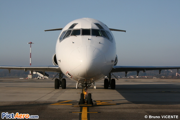 McDonnell Douglas MD-90-30 (Hello)