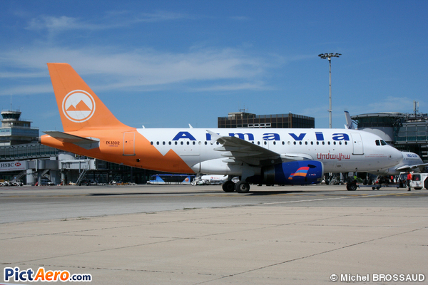 Airbus A319-132 (Armavia)