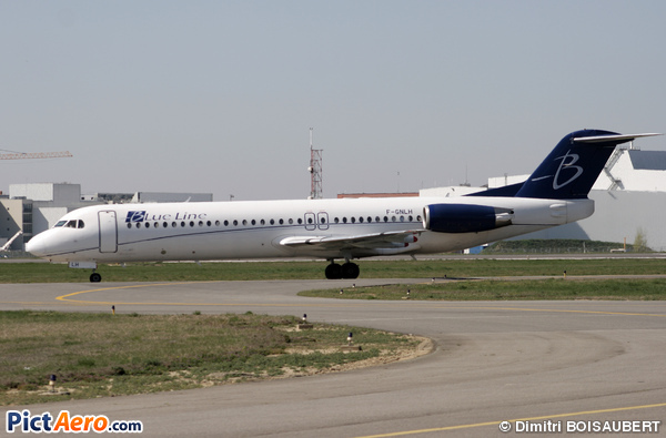 Fokker 100 (F-28-0100) (Blue Line)