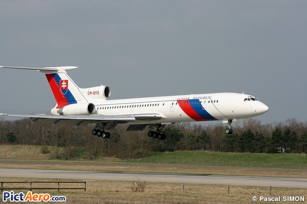 Tupolev Tu-154M (Slovakia - Government Flying Service)