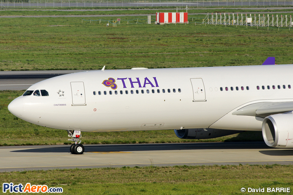 Airbus A330-343X (Thai Airways International)