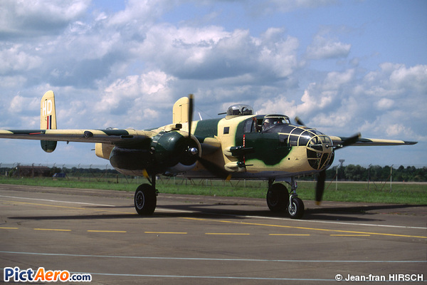 North American B-25J Mitchell (SNC Lafayette Aviation)