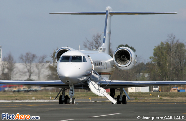Gulfstream Aerospace G-450 (Netjets)