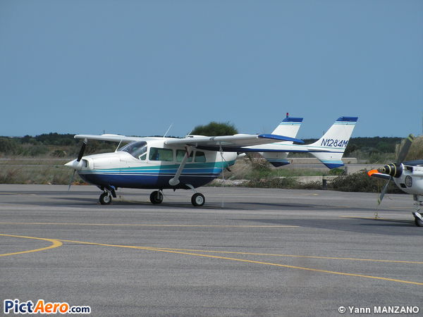 Cessna 337B Super Skymaster (Locaéro Services)