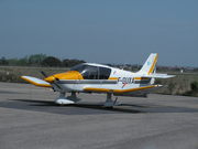 Robin DR-400-120D (F-GUXA)