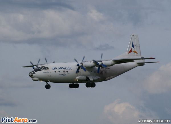 Antonov An-12BK (Armenian Airlines)