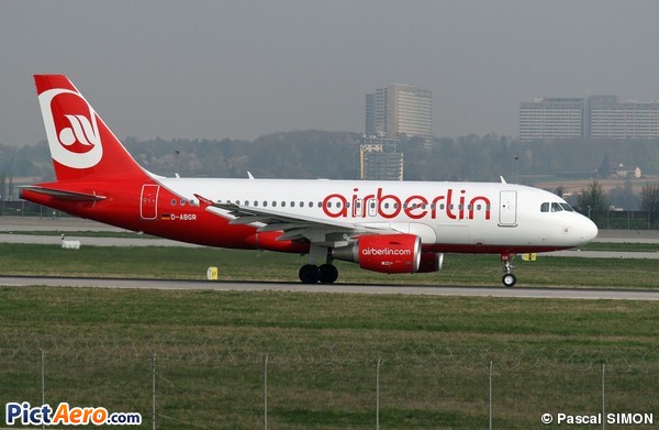 Airbus A319-112 (Air Berlin)