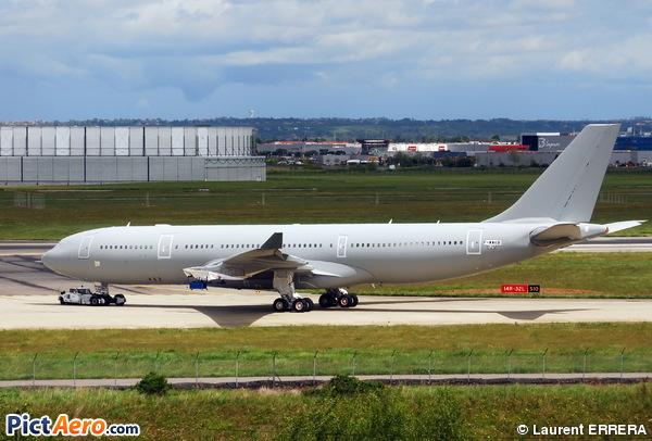 Airbus A330-203/MRTT (Airbus Industrie)