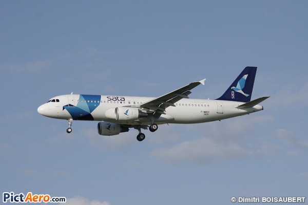 Airbus A320-214 (SATA Air Açores)