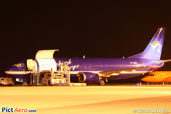 Boeing 737-46J/F (Bluebird Cargo)