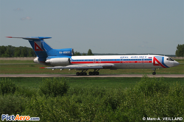 Tupolev Tu-154M (Ural Airlines)