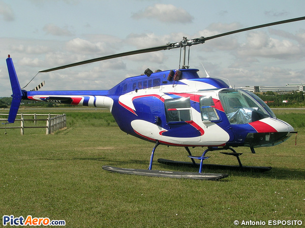 Bell 206-B3 JetRanger III (Private / Privé)
