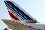 Boeing 747-128