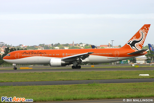 Boeing 767-338/ER (Australian Airlines)