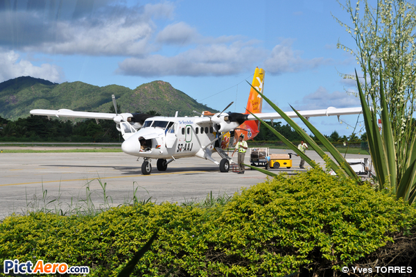 De Havilland Canada DHC-6-300 Twin Otter (Air Seychelles)