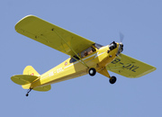 Piper J-3 Cub (HB-OXL)