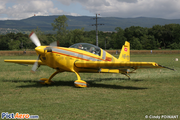 Extra 300/200 (Fribourg Voltige)